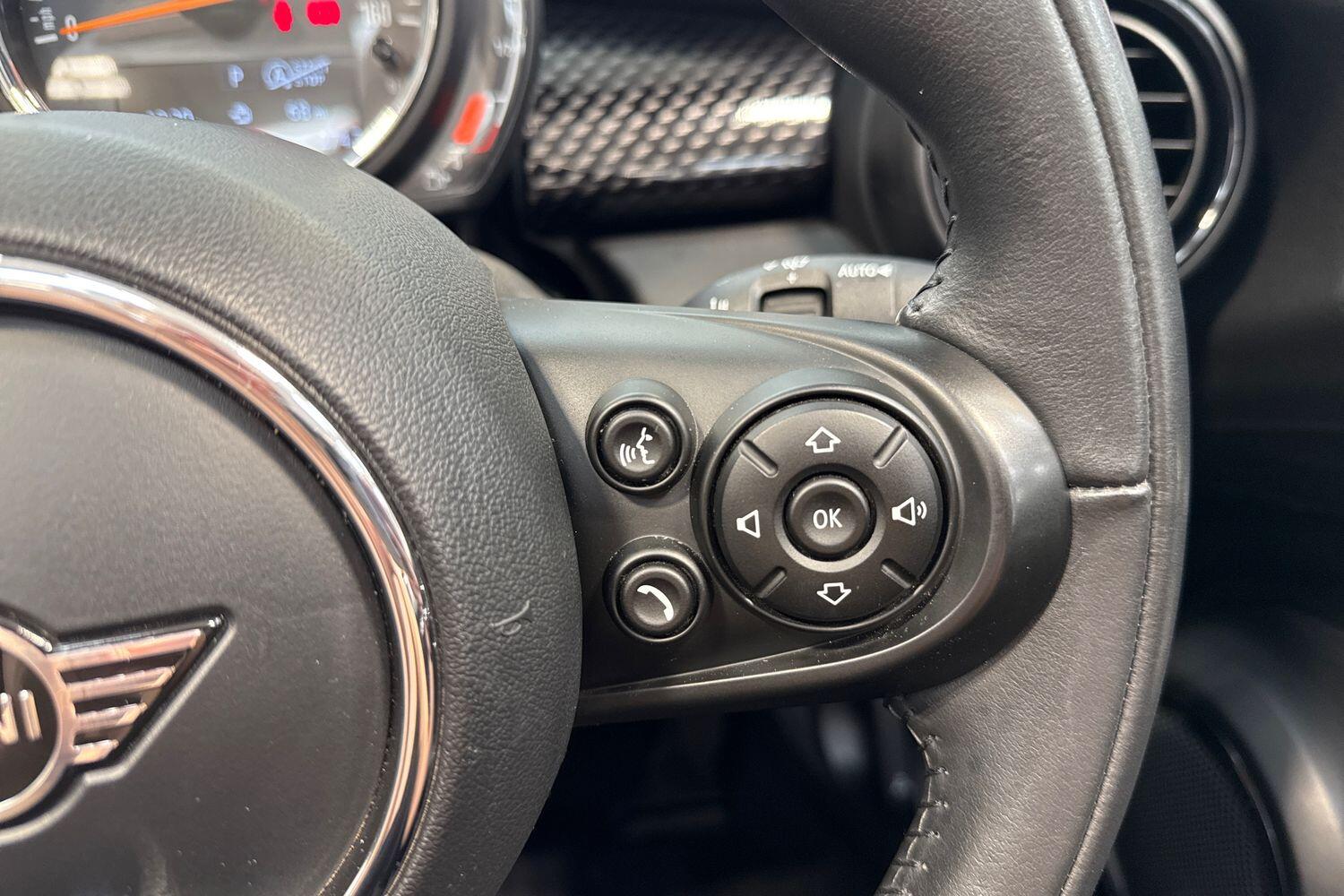 Used MINI Convertible 2020 for sale - 76513084: Photo 20