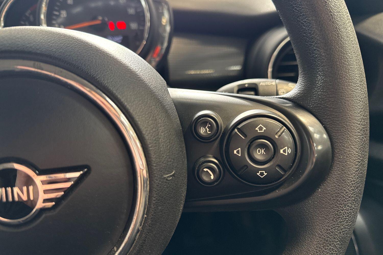 Used MINI Hatch 2019 for sale - 76513207: Photo 21