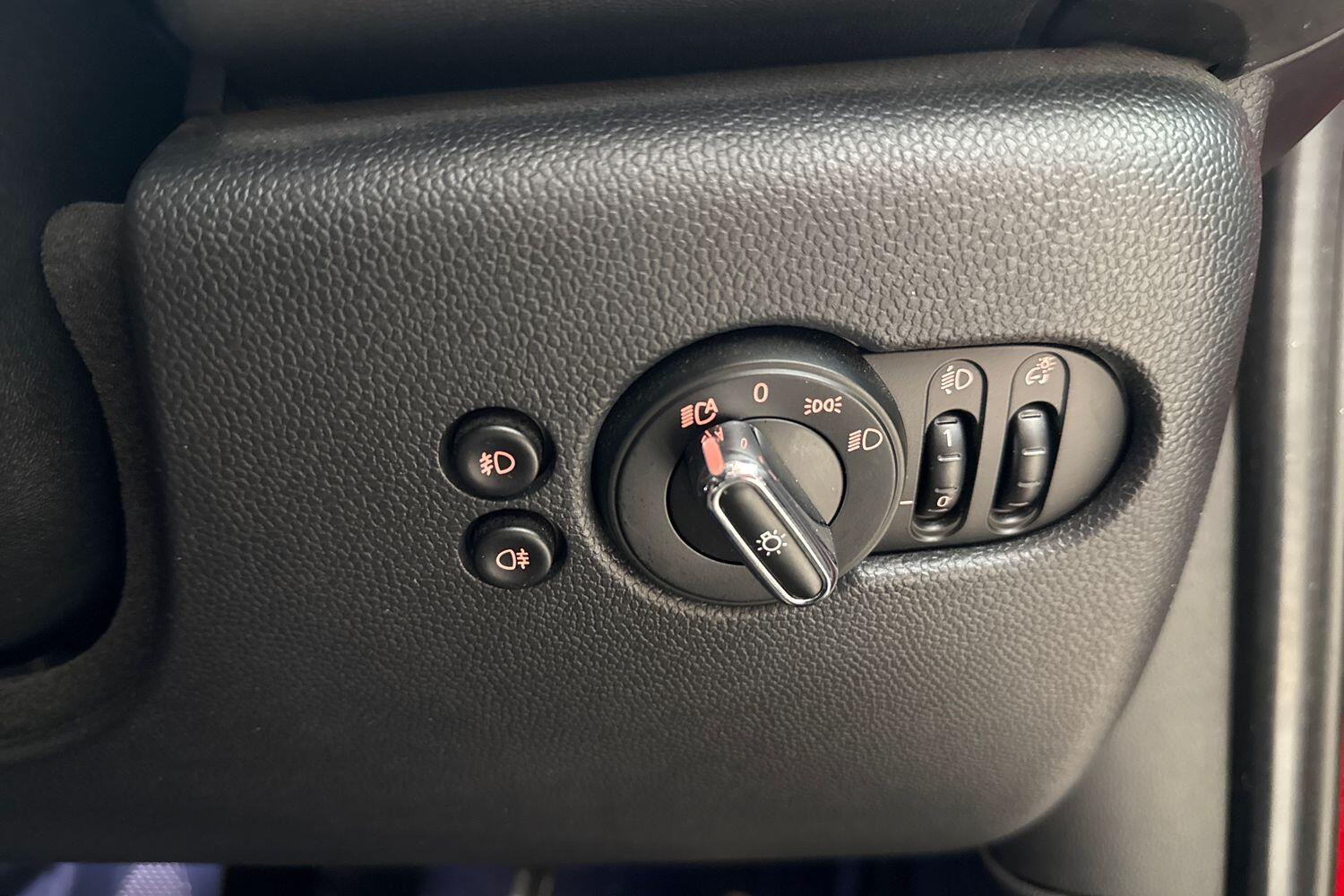 Used MINI Hatch 2019 for sale - 76513207: Photo 26