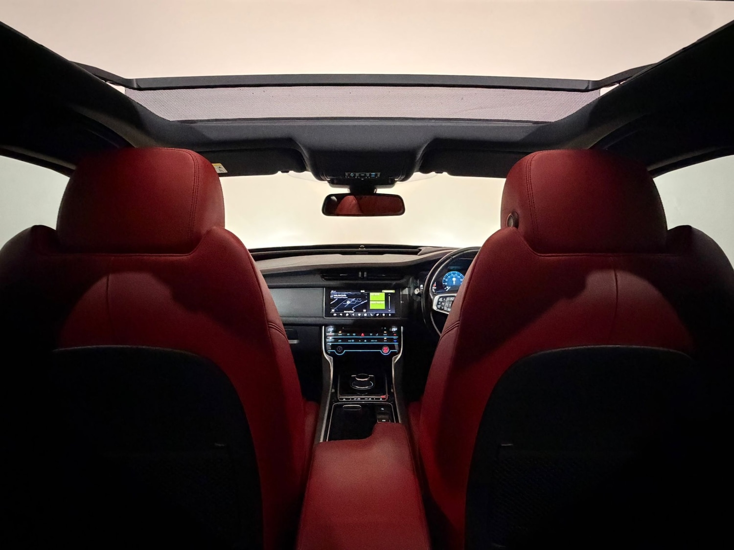 Used Jaguar XF 2017 for sale - 77739535: Photo 11