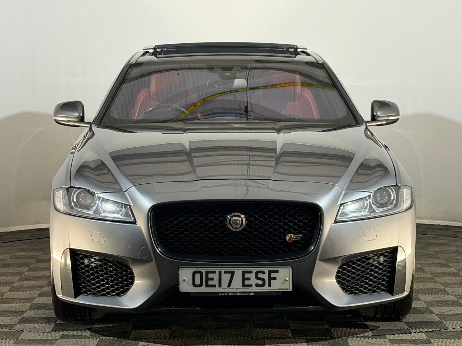 Used Jaguar XF 2017 for sale - 77739535: Photo 2