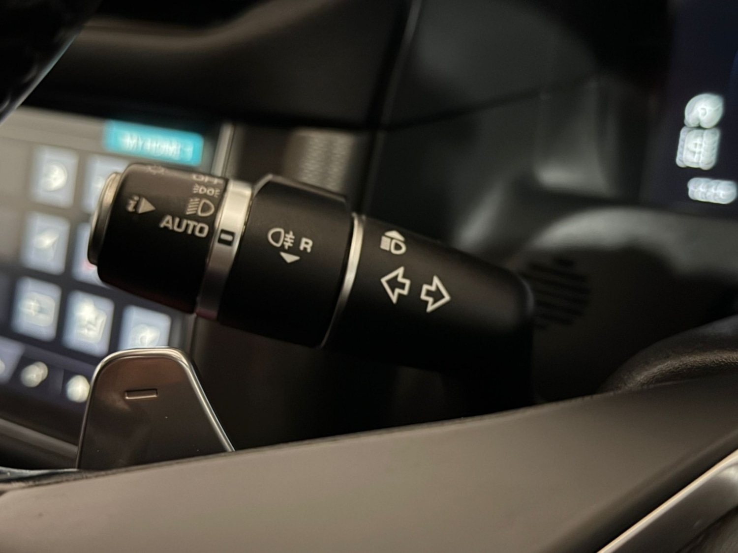 Used Jaguar XF 2017 for sale - 77739535: Photo 24