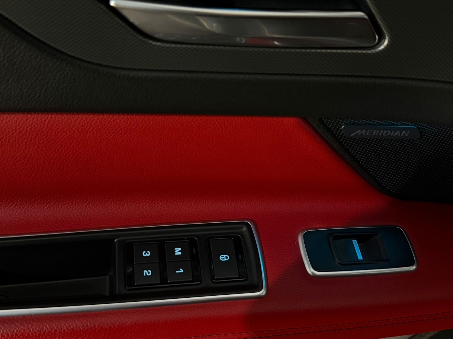 Used Jaguar XF 2017 for sale - 77739535: Photo 26