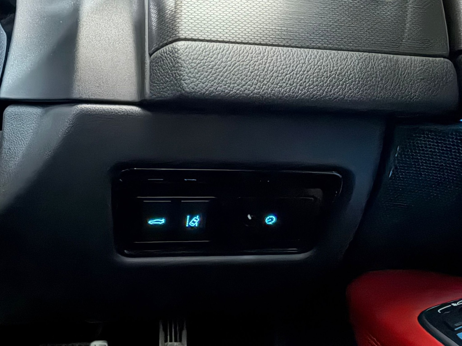 Used Jaguar XF 2017 for sale - 77739535: Photo 28