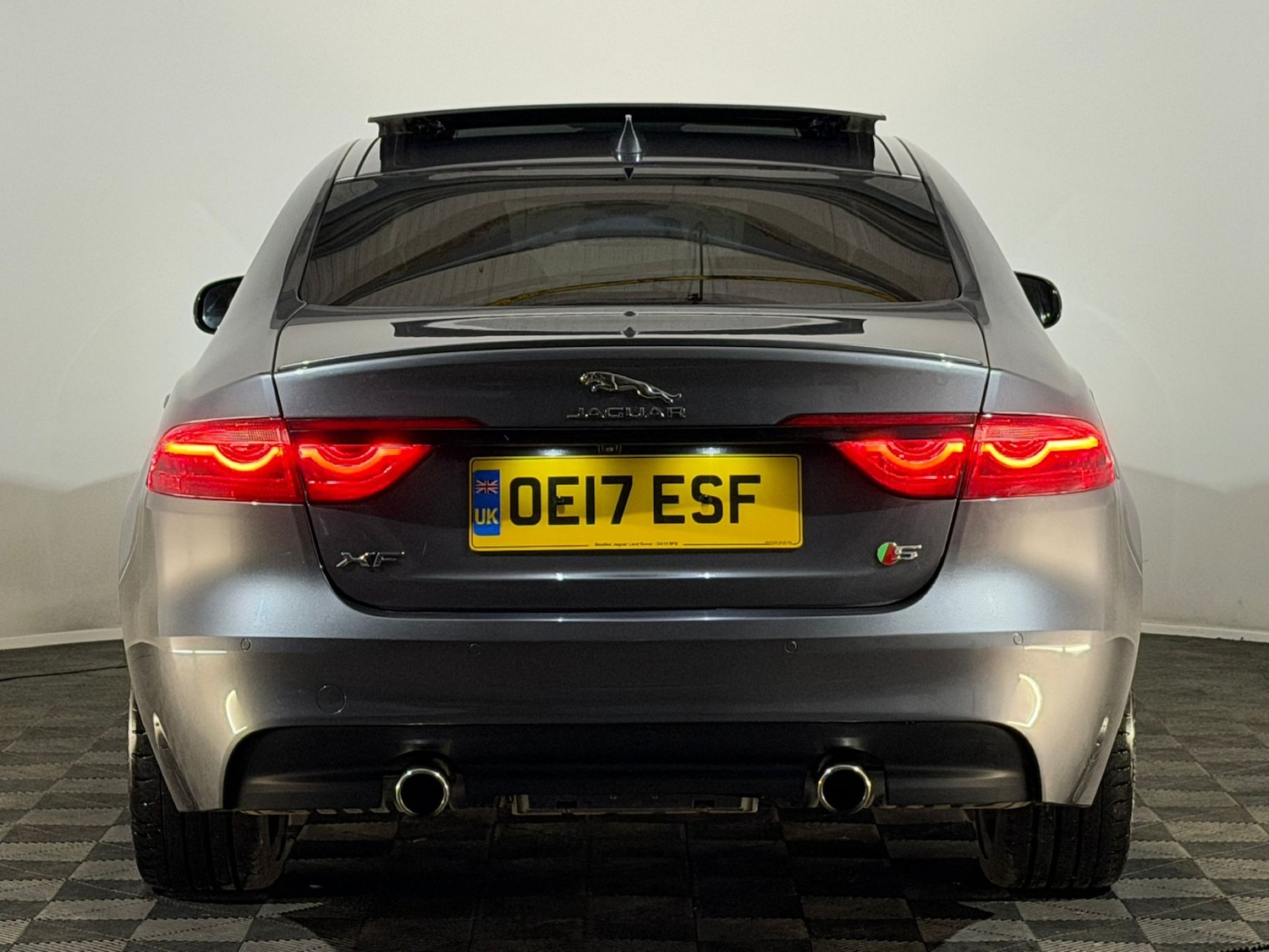 Used Jaguar XF 2017 for sale - 77739535: Photo 7