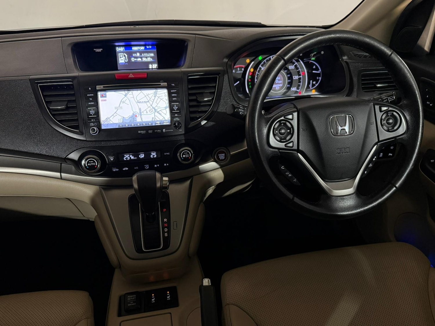 Used Honda CR-V 2015 for sale - 76841852: Photo 12