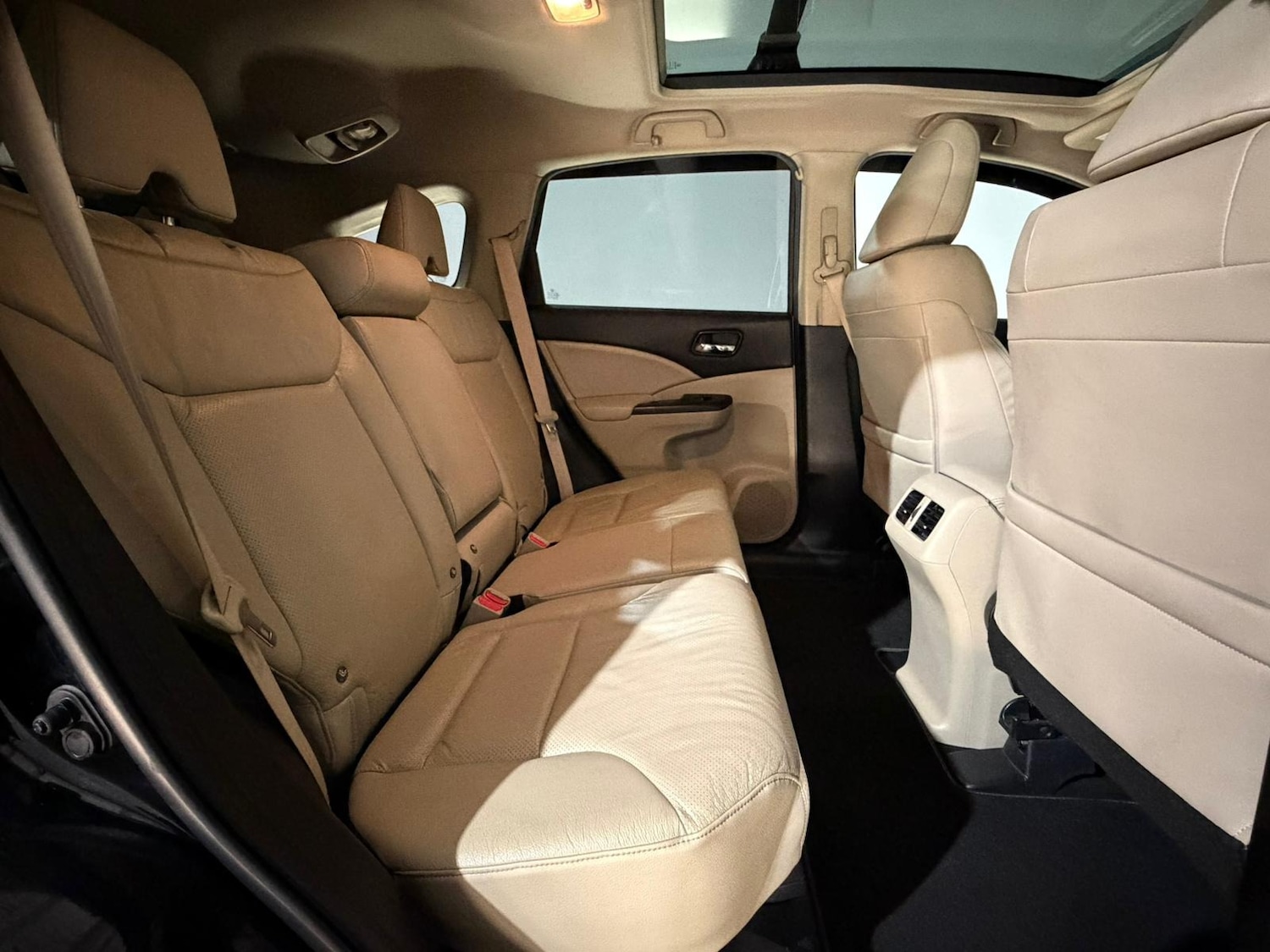 Used Honda CR-V 2015 for sale - 76841852: Photo 18