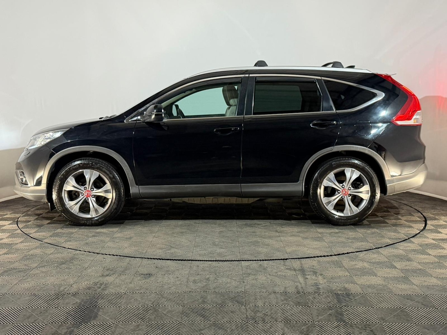 Used Honda CR-V 2015 for sale - 76841852: Photo 5