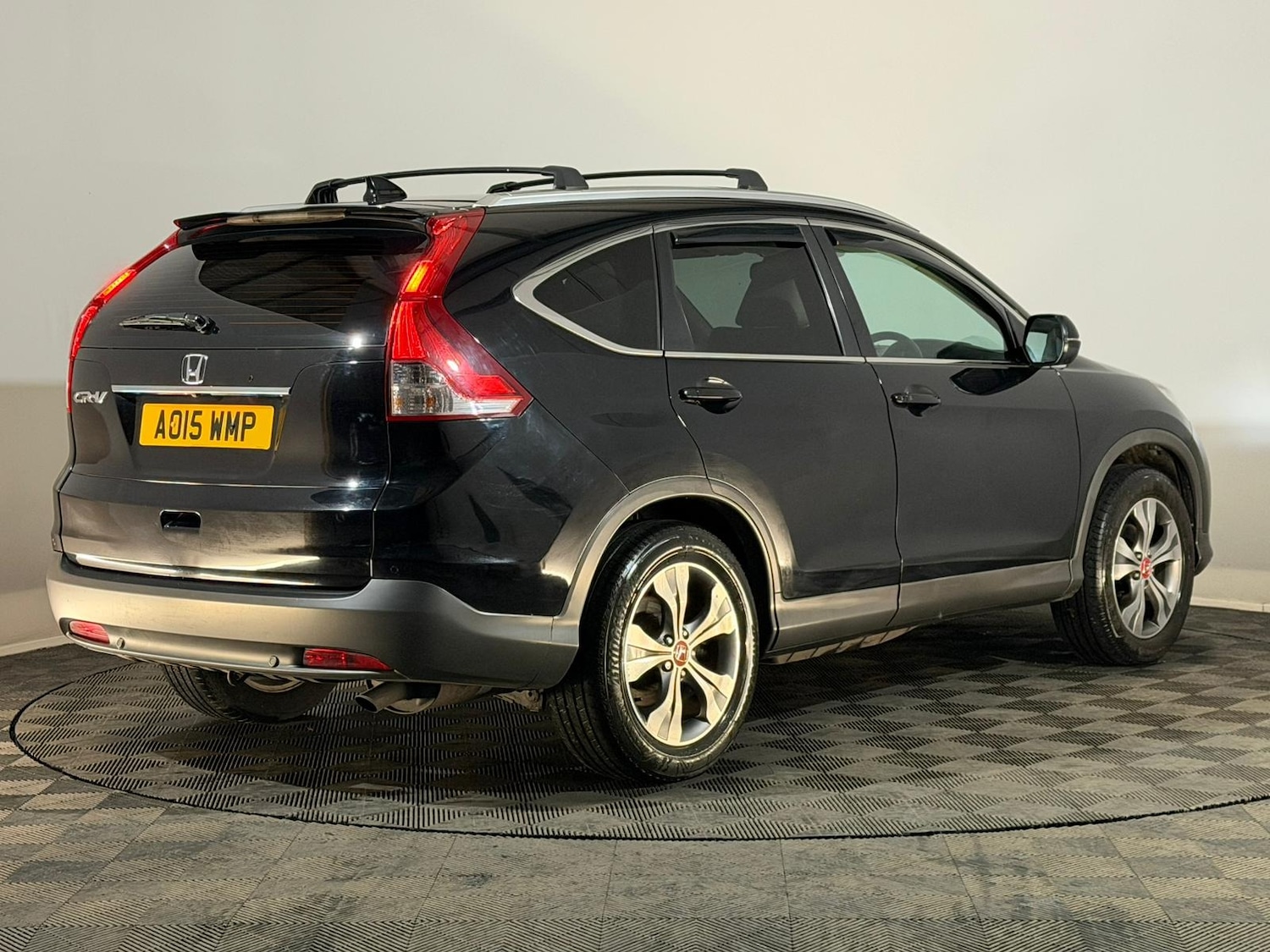 Used Honda CR-V 2015 for sale - 76841852: Photo 6