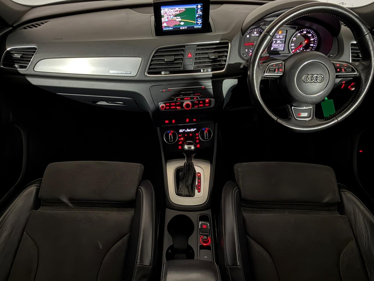 Used Audi Q3 2016 for sale - 76497627: Photo 11