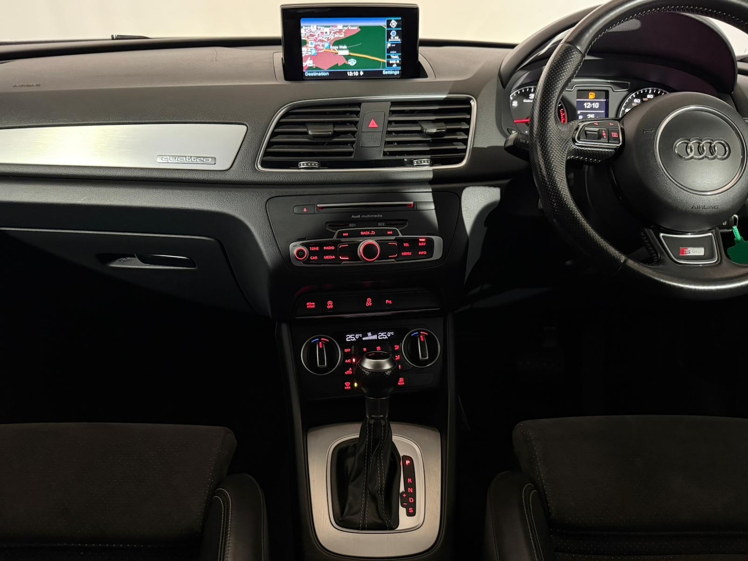 Used Audi Q3 2016 for sale - 76497627: Photo 13