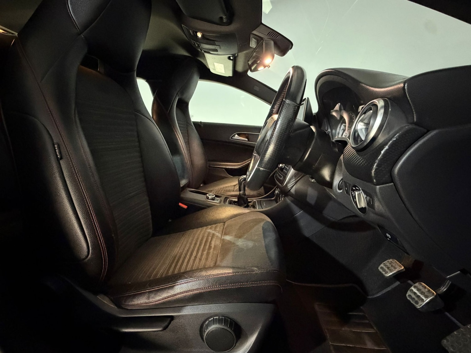 Used Mercedes-Benz A-Class 2014 for sale - 77706588: Photo 16