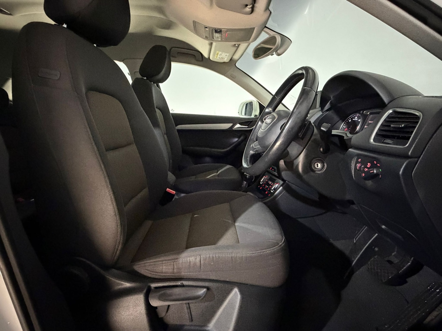 Used Audi Q3 2014 for sale - 76419929: Photo 16