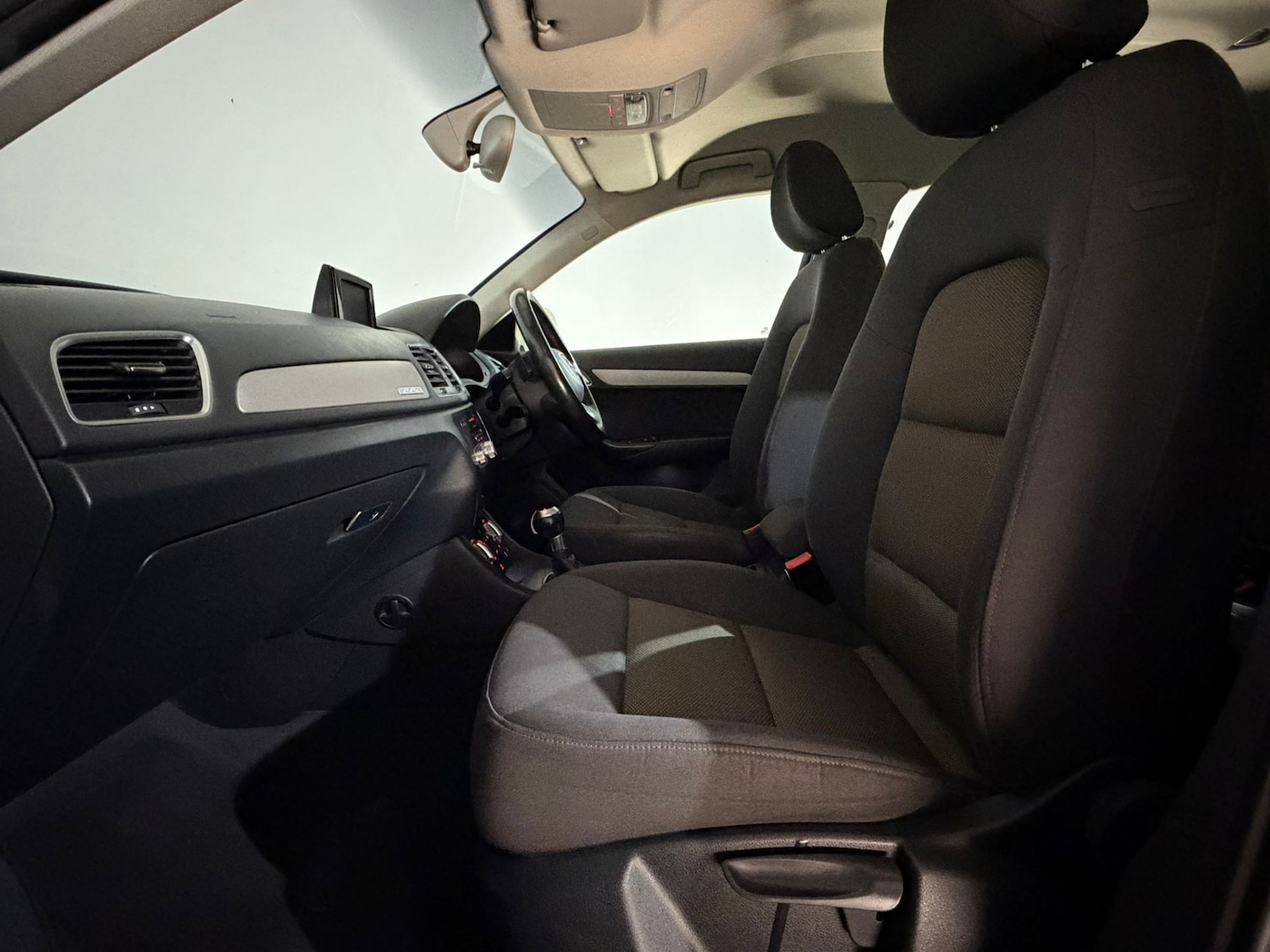 Used Audi Q3 2014 for sale - 76419929: Photo 17