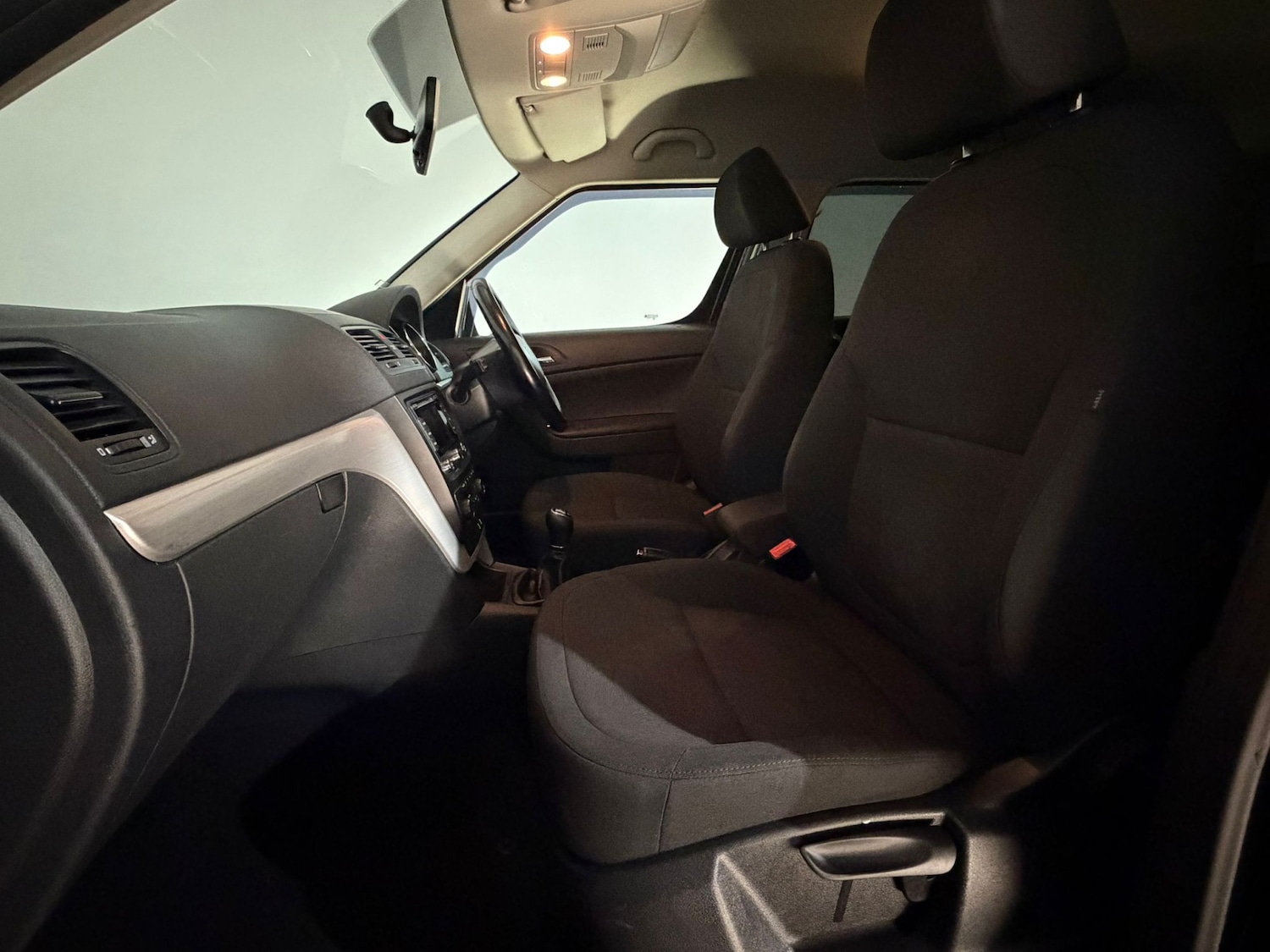 Used Skoda Yeti 2015 for sale - 77648209: Photo 17