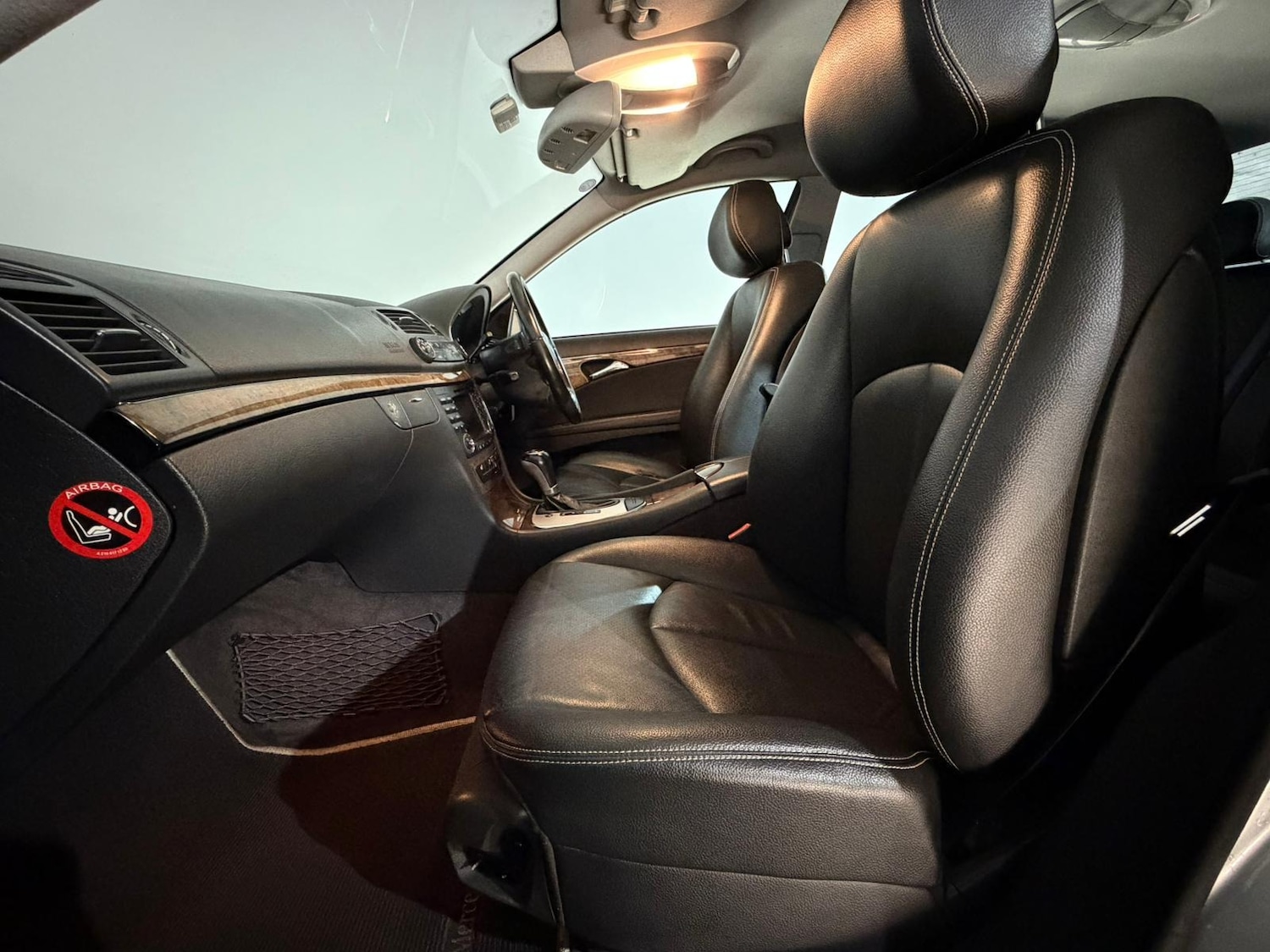 Used Mercedes-Benz E Class 2005 for sale - 77052303: Photo 13