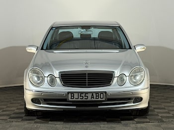 Used Mercedes-Benz E Class 2005 for sale - 77052303: Photo