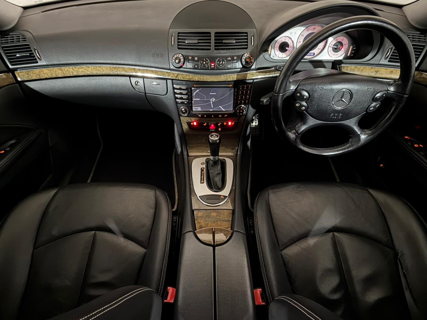 Used Mercedes-Benz E Class 2005 for sale - 77052303: Photo 8