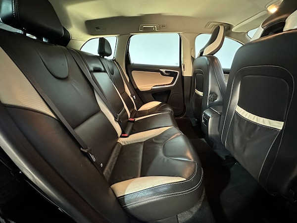 Used Volvo XC60 2012 for sale - 75383273: Photo 17
