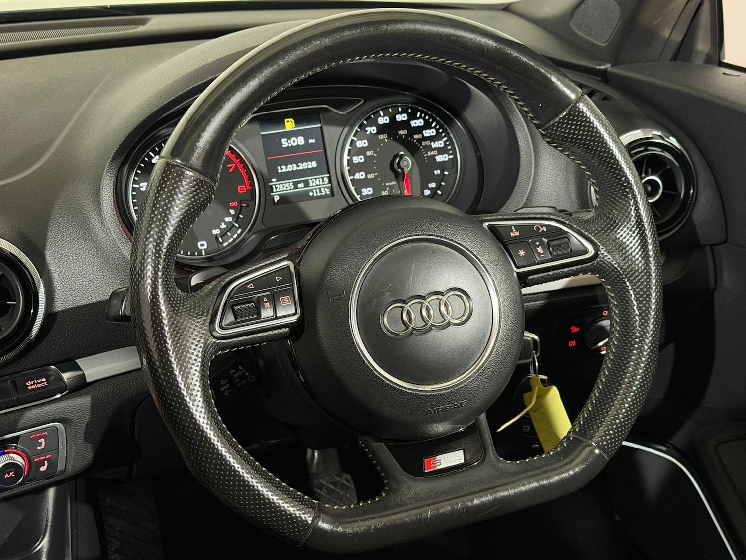 Used Audi A3 2014 for sale - 77873632: Photo 19