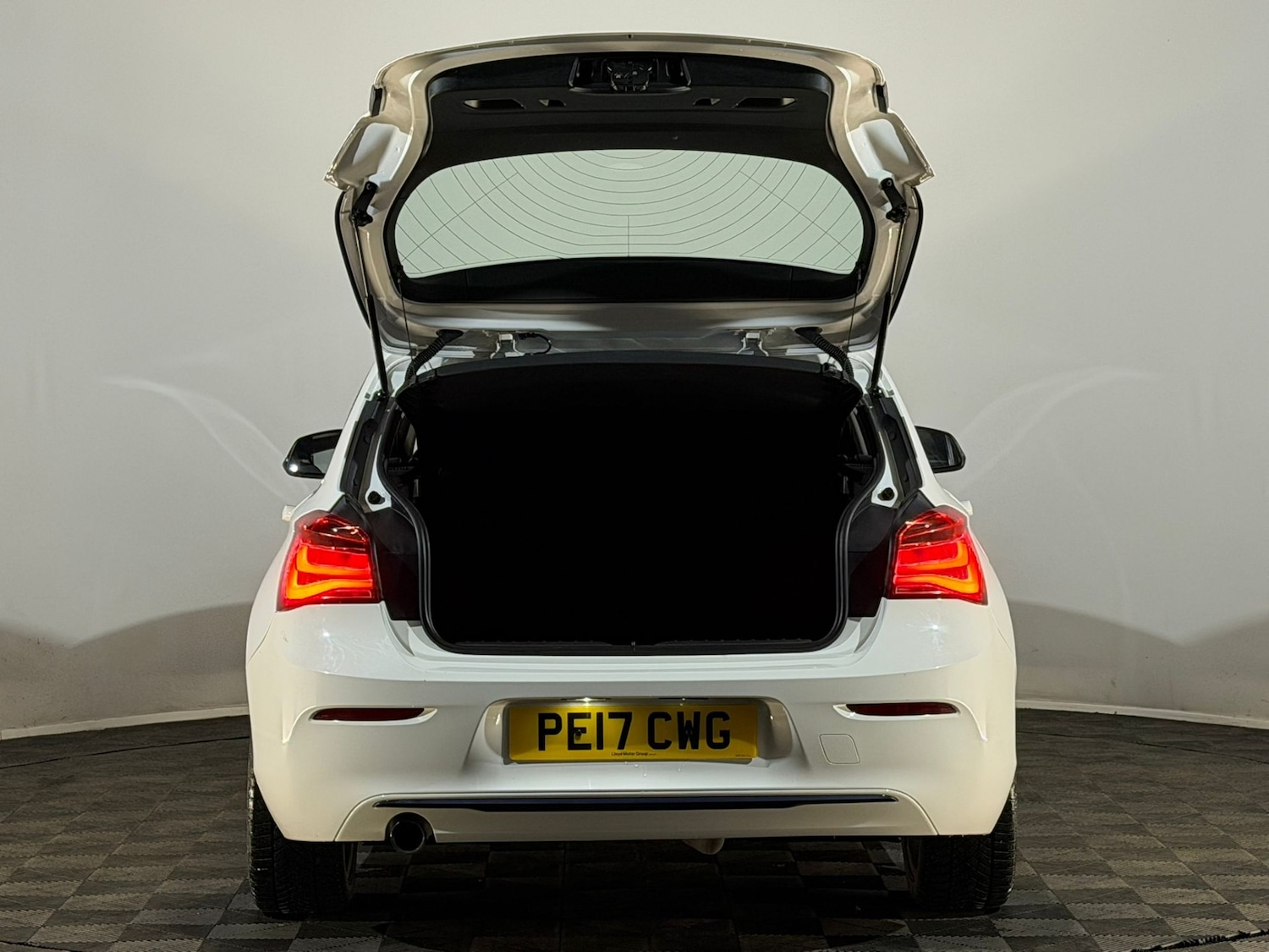 Used BMW 1 Series 2017 for sale - 77801880: Photo 7