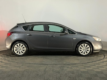 Used Vauxhall Astra 2012 for sale - 76547966: Photo