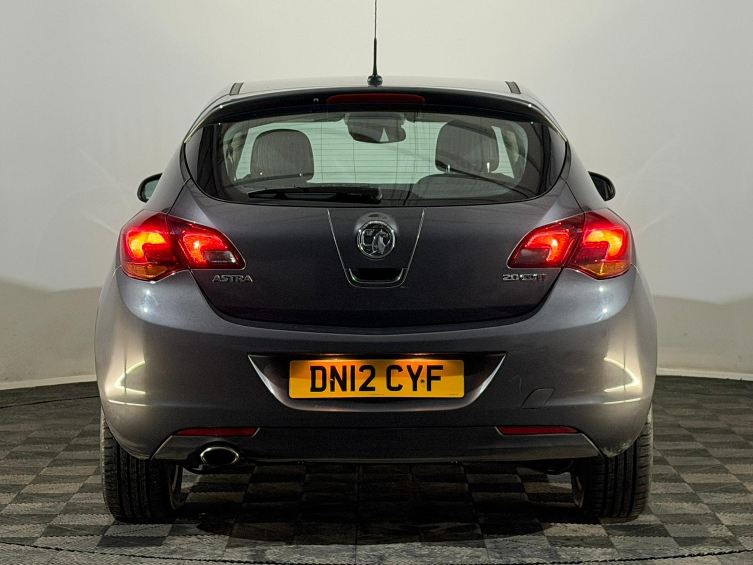 Used Vauxhall Astra 2012 for sale - 76547966: Photo 7