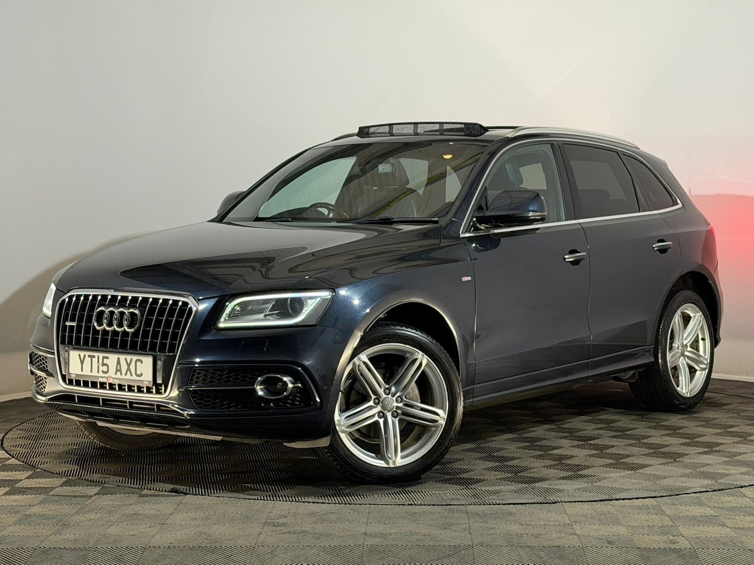 Used Audi Q5 2015 for sale - 78199032: Photo 3