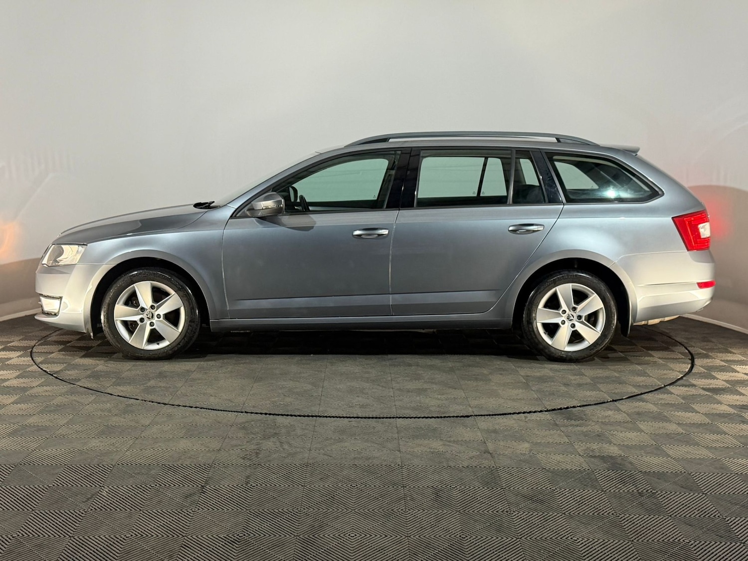 Used Skoda Octavia 2013 for sale - 77706831: Photo 5