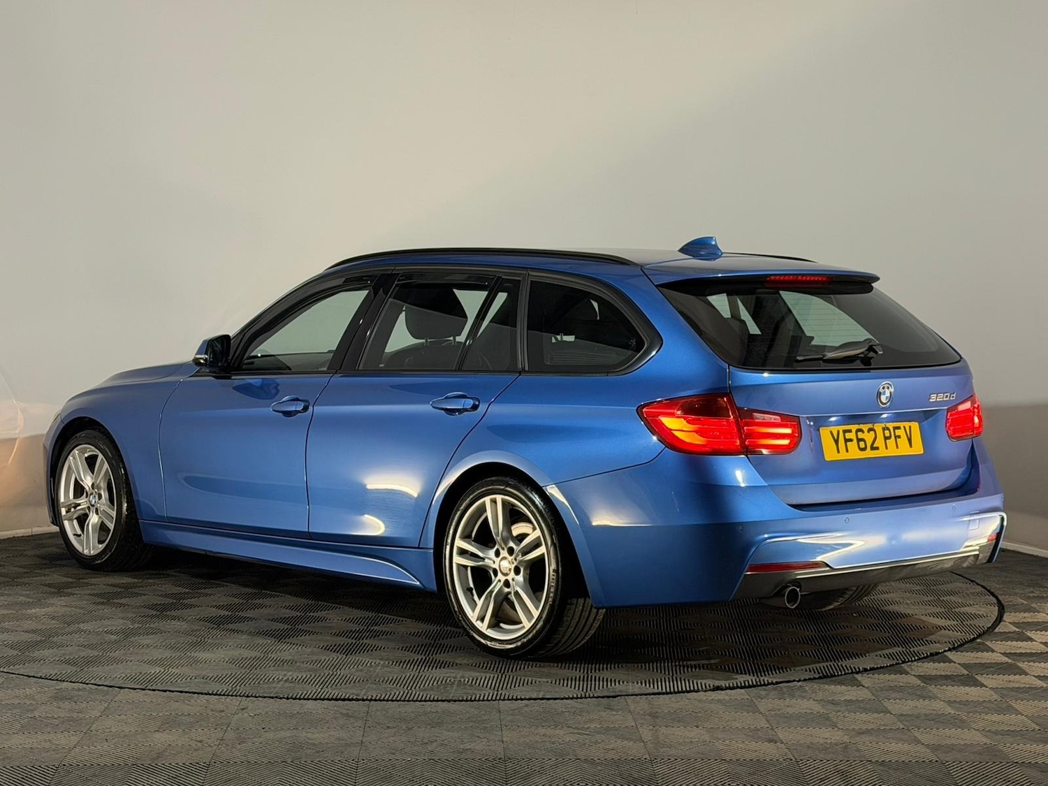 Used BMW 3 Series 2013 for sale - 77069780: Photo 9