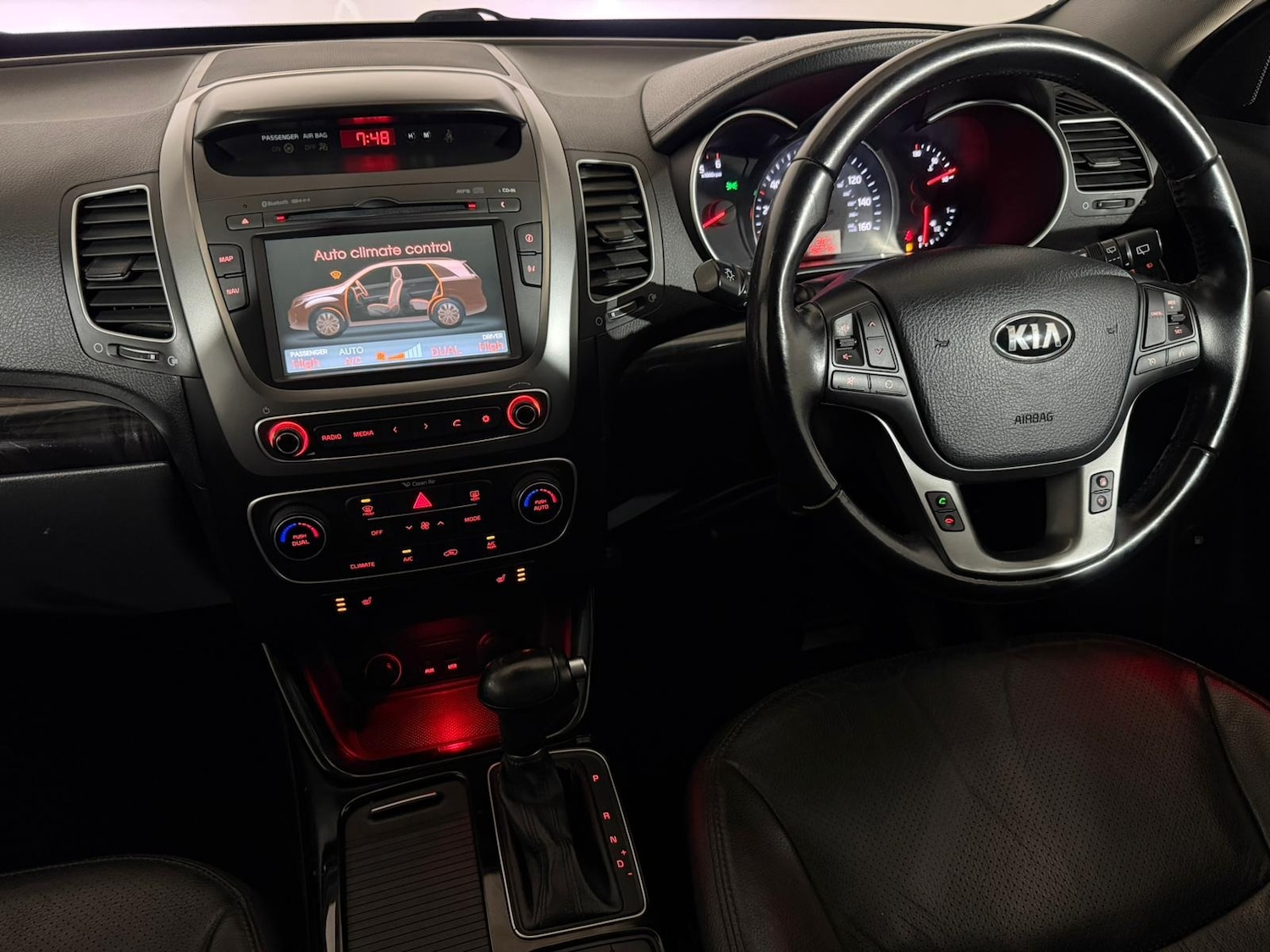 Used Kia Sorento 2014 for sale - 77802050: Photo 12