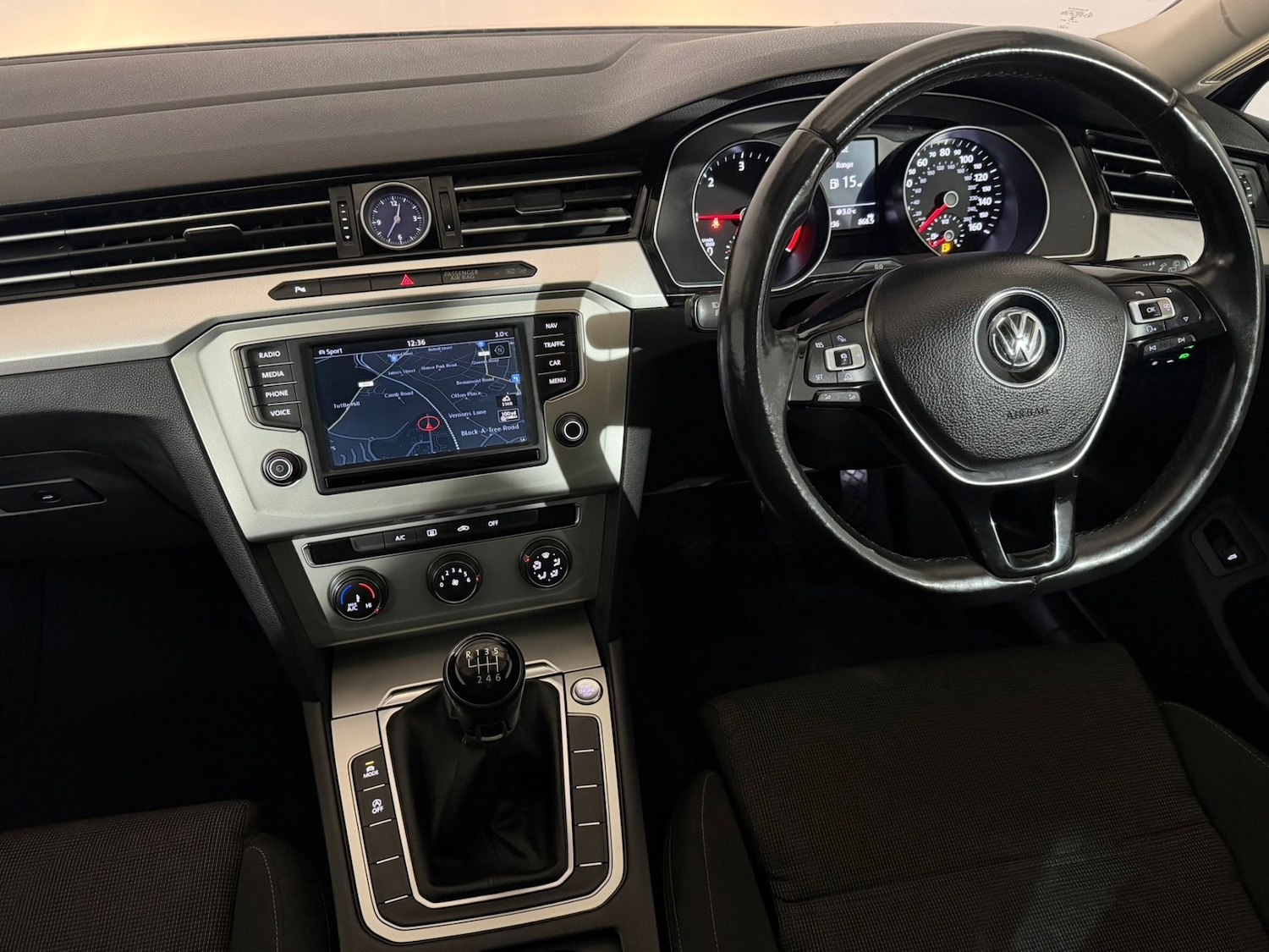 Used Volkswagen Passat 2016 for sale - 77617874: Photo 12