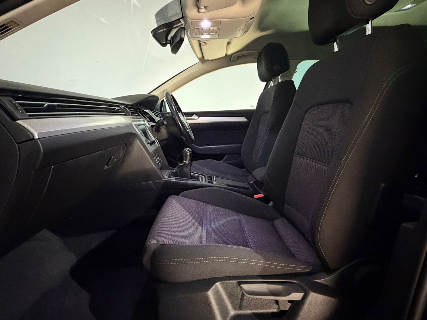 Used Volkswagen Passat 2016 for sale - 77617874: Photo 17