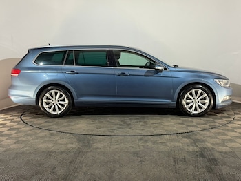 Used Volkswagen Passat 2016 for sale - 77617874: Photo