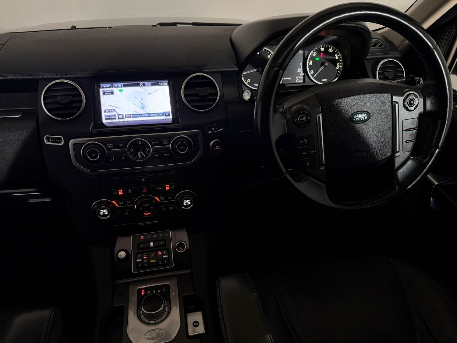 Used Land Rover Discovery 2012 for sale - 77648298: Photo 11