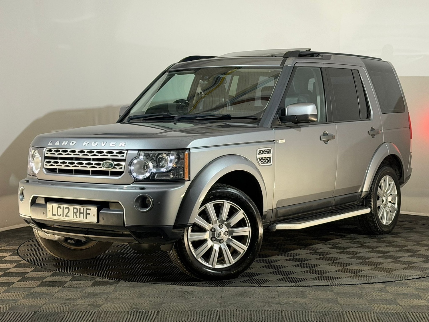Used Land Rover Discovery 2012 for sale - 77648298: Photo 3