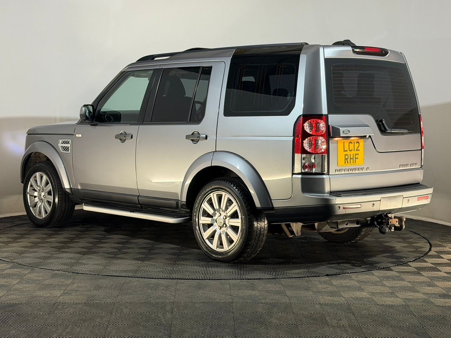 Used Land Rover Discovery 2012 for sale - 77648298: Photo 9
