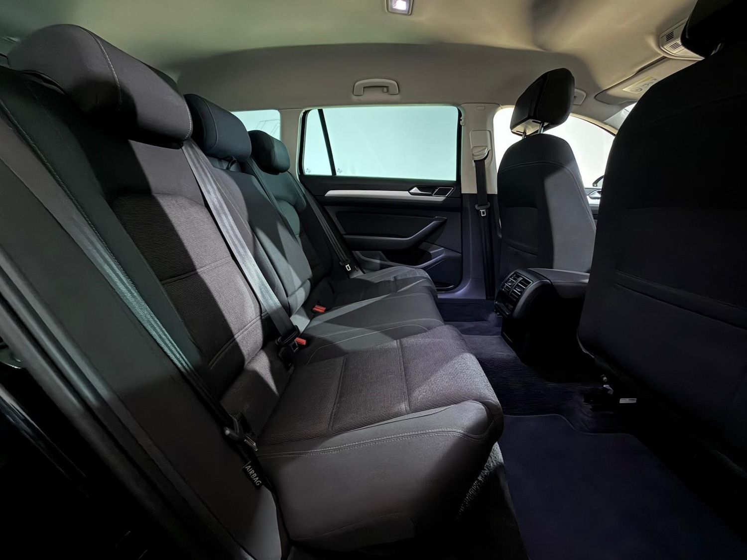 Used Volkswagen Passat 2017 for sale - 77979816: Photo 20