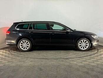 Used Volkswagen Passat 2017 for sale - 77979816: Photo