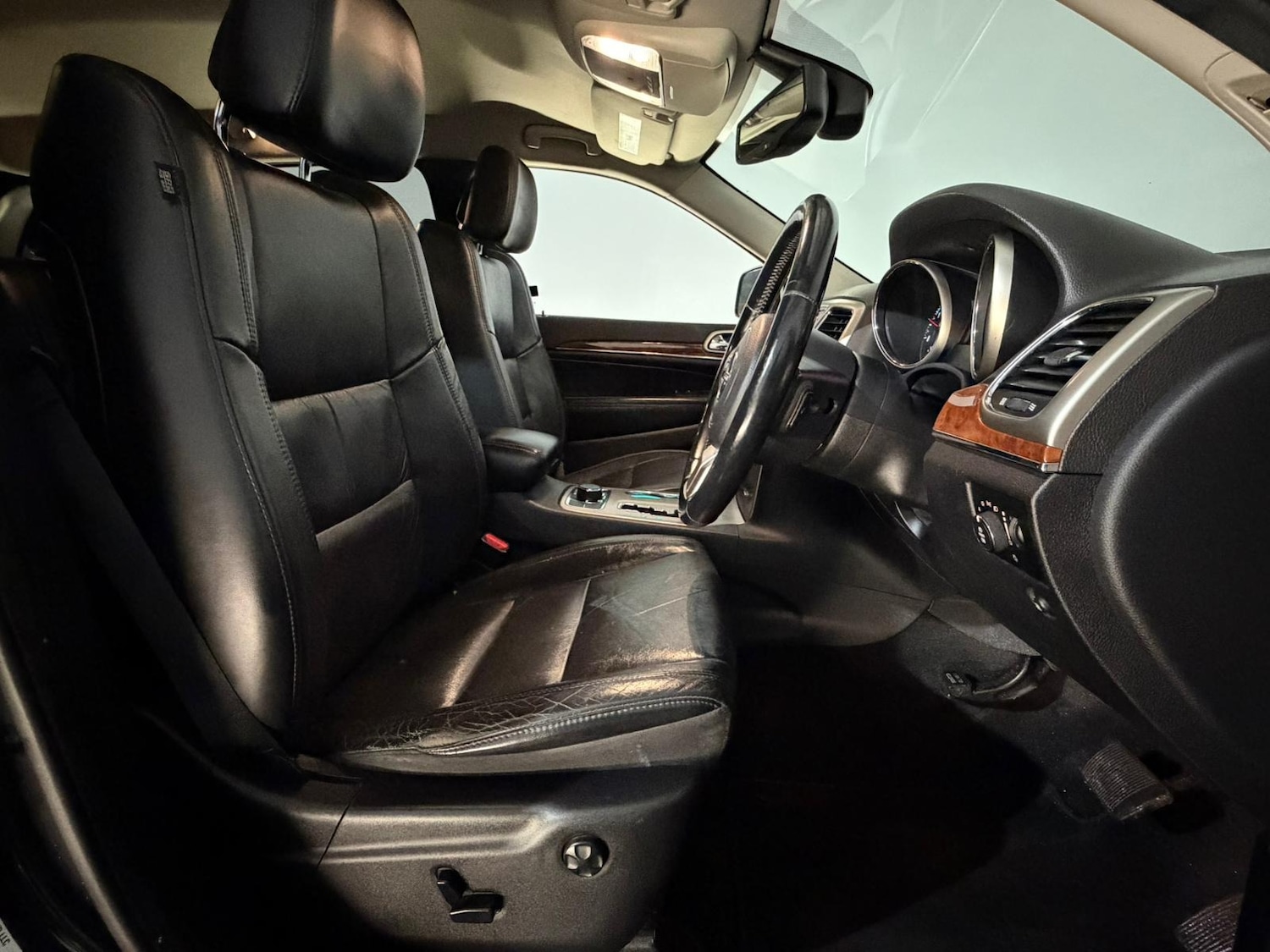 Used Jeep Grand Cherokee 2011 for sale - 76518539: Photo 14