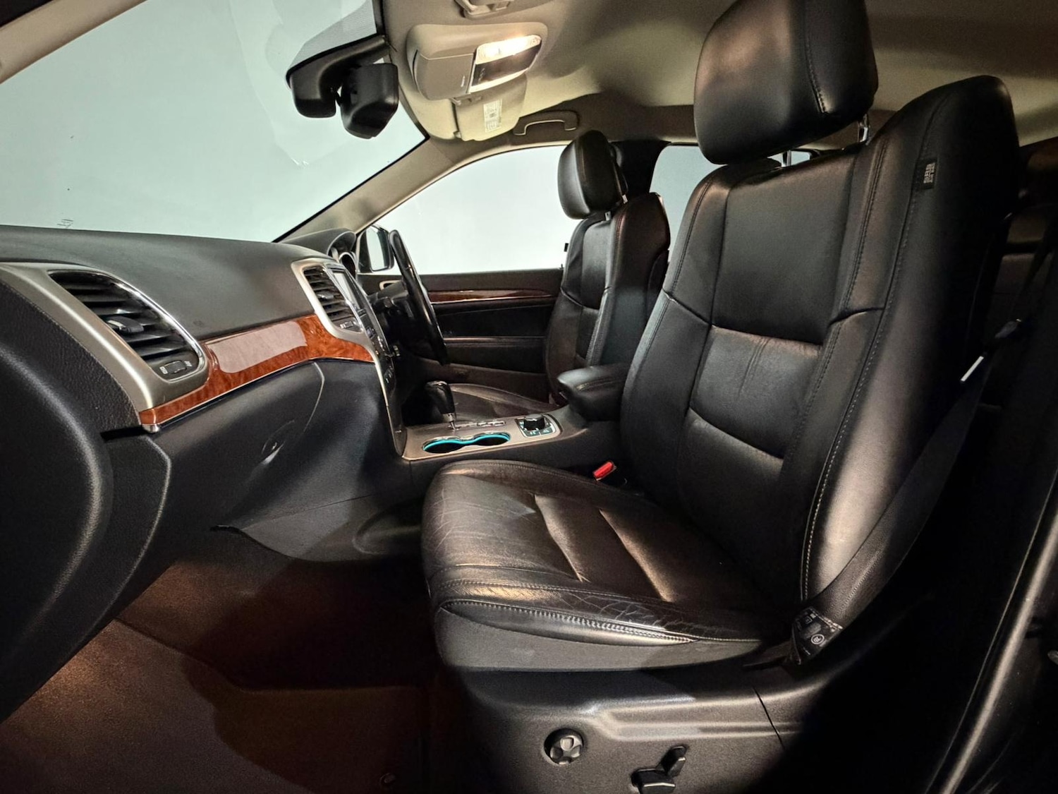 Used Jeep Grand Cherokee 2011 for sale - 76518539: Photo 15