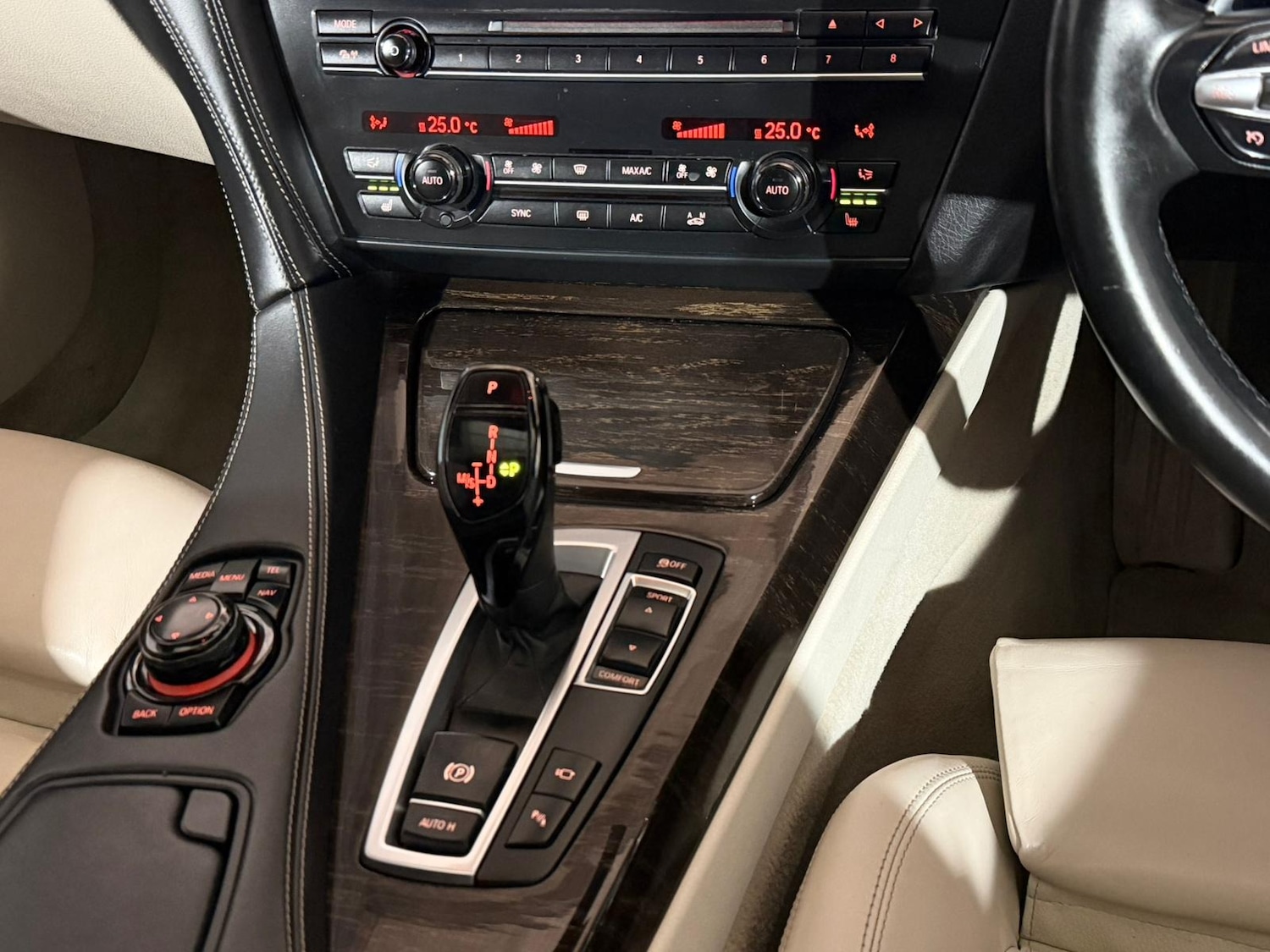 Used BMW 6 Series 2013 for sale - 77069531: Photo 16