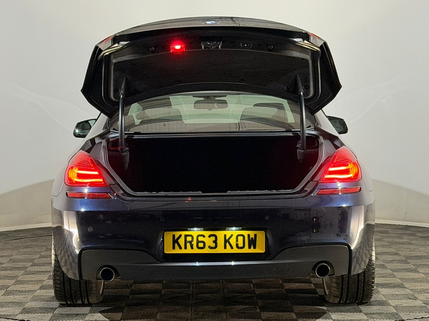 Used BMW 6 Series 2013 for sale - 77069531: Photo 8