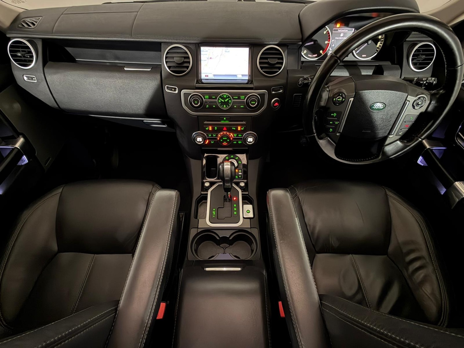 Used Land Rover Discovery 2011 for sale - 76706767: Photo 11