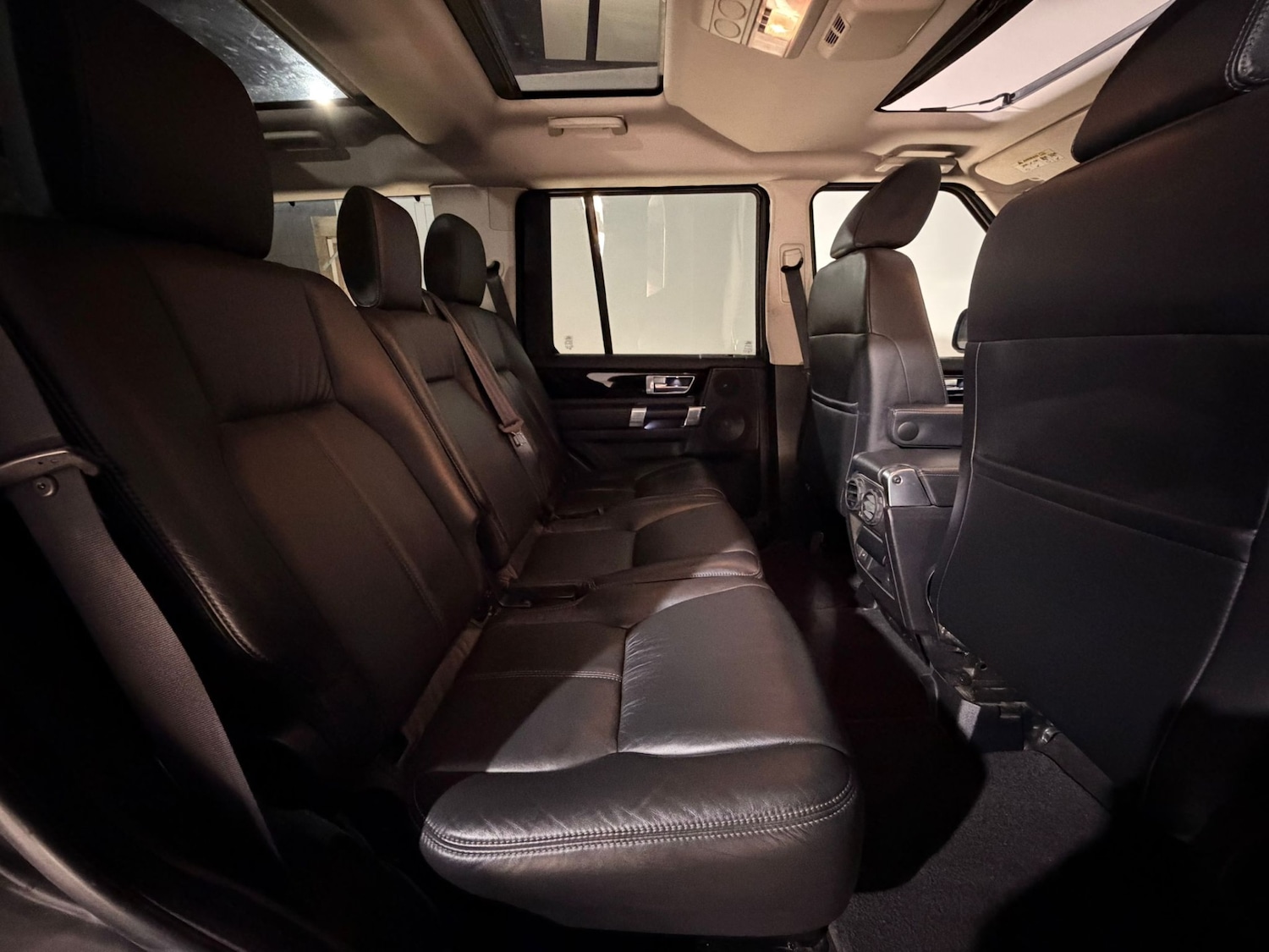 Used Land Rover Discovery 2011 for sale - 76706767: Photo 18