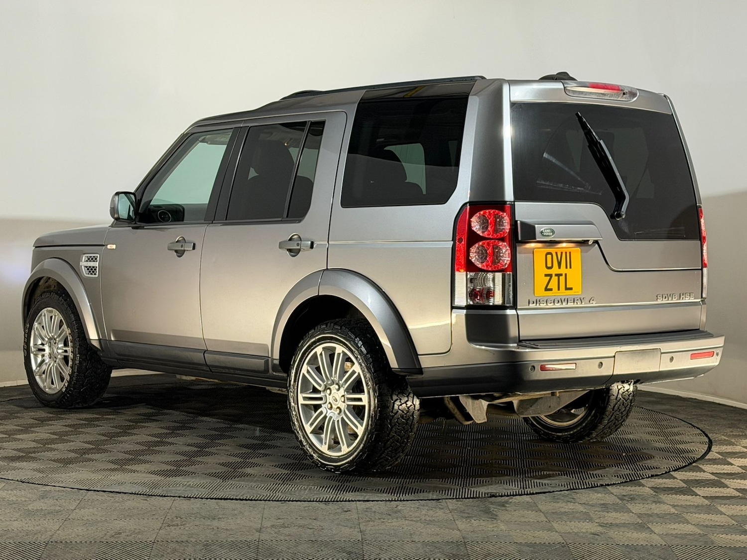 Used Land Rover Discovery 2011 for sale - 76706767: Photo 9