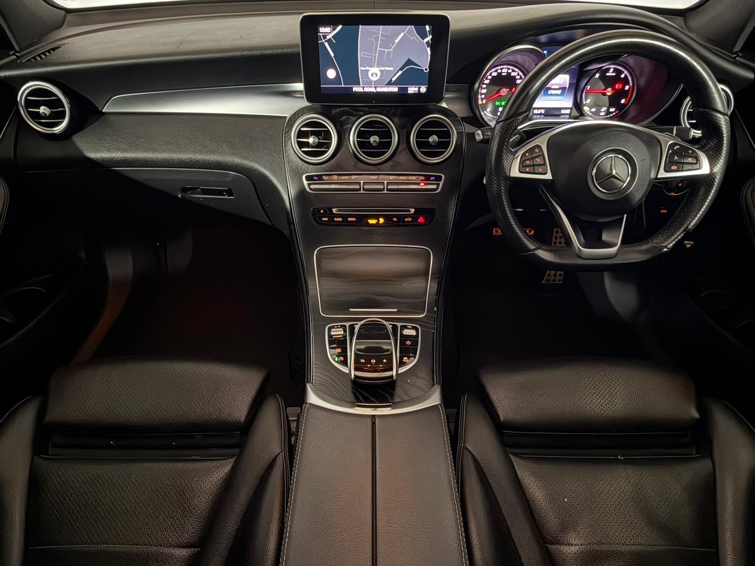 Used Mercedes-Benz GLC 2016 for sale - 76895833: Photo 12