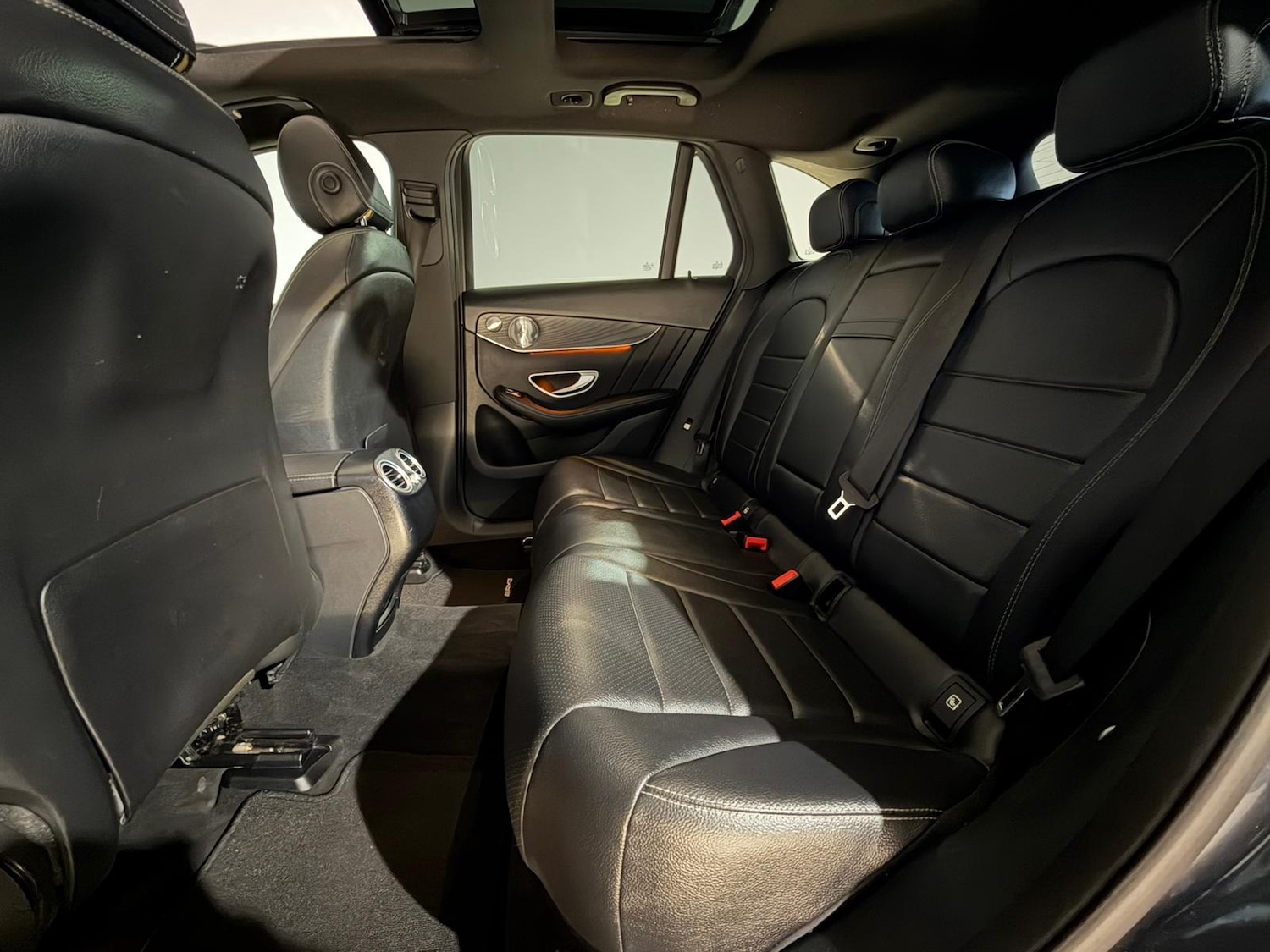 Used Mercedes-Benz GLC 2016 for sale - 76895833: Photo 19