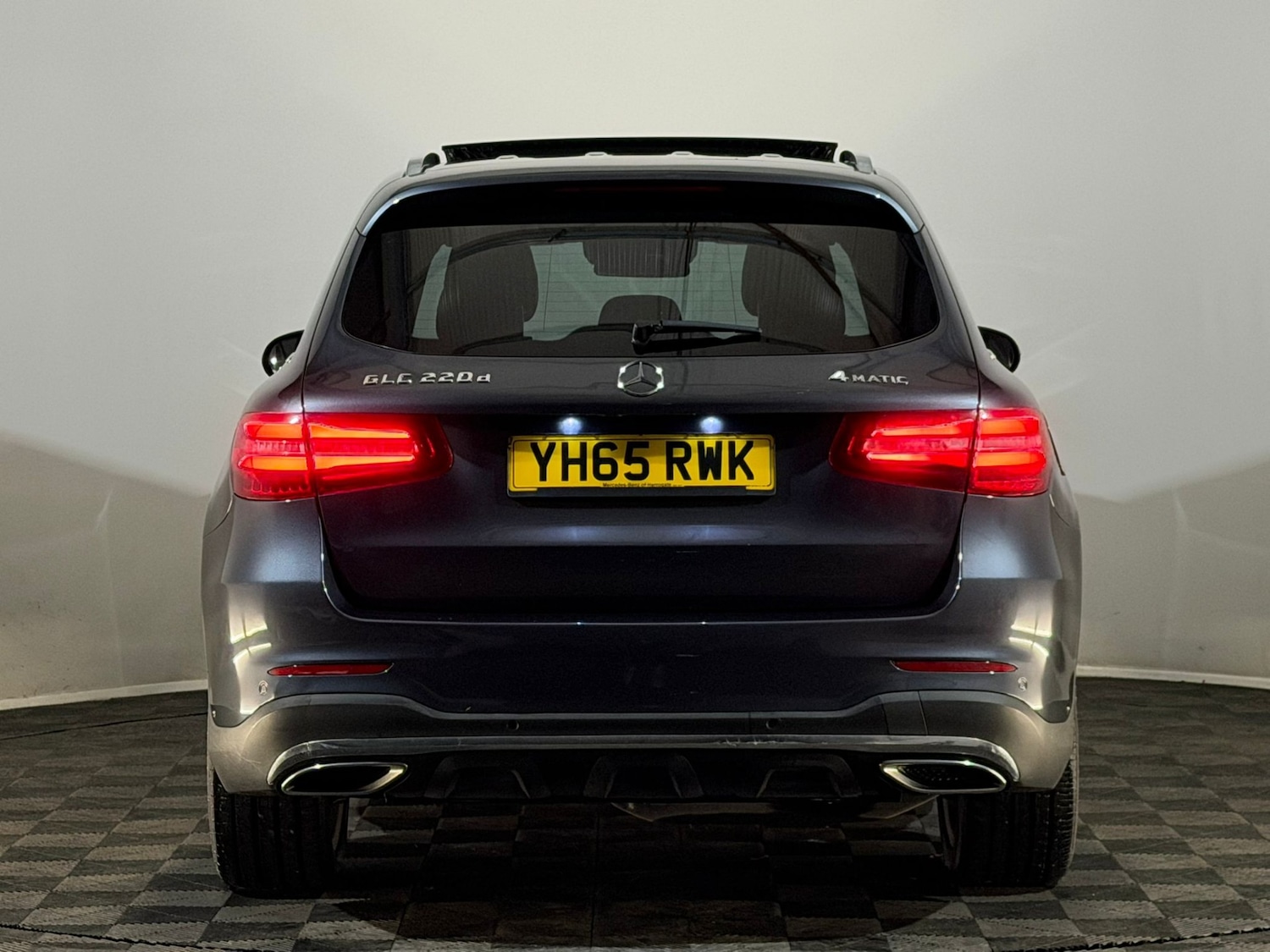 Used Mercedes-Benz GLC 2016 for sale - 76895833: Photo 7