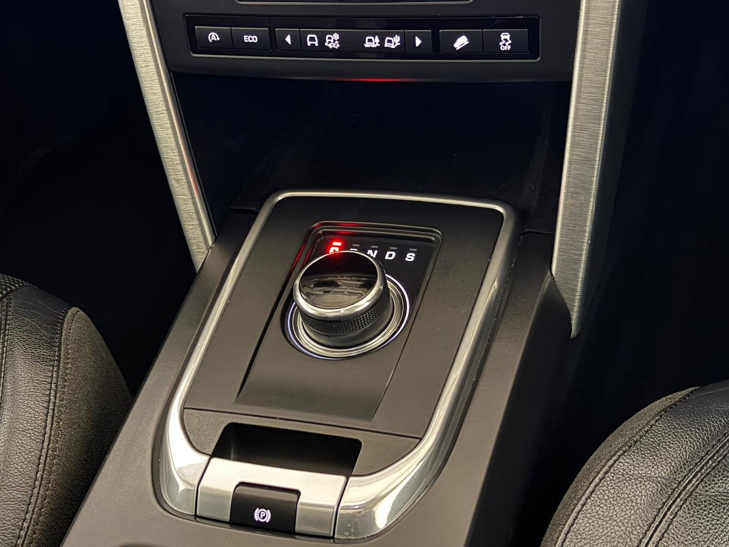 Used Land Rover Discovery Sport 2017 for sale - 76618062: Photo 13